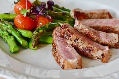 carne e verdure nella dieta cheto