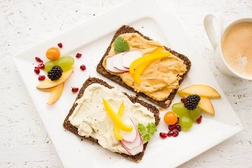 panini e frutta nella dieta cheto
